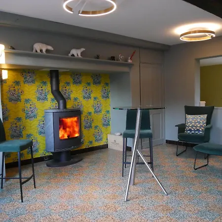 Maison Houx 3* Dominois