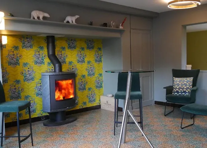 Maison Houx 3* Dominois